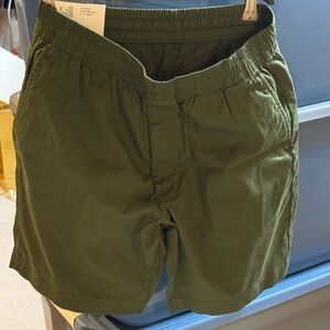 Uniqlo Dark Green Men's Athletic Shorts